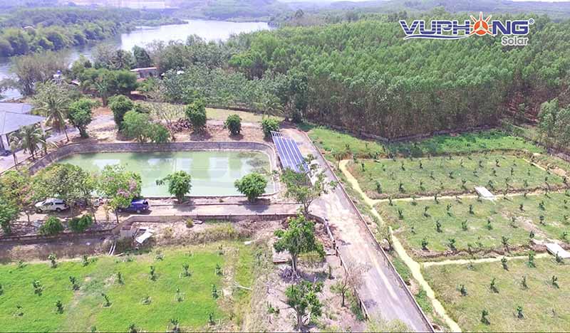 máy bơm nước năng lượng mặt trời