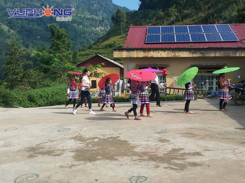 Sơn La Đầu Tư Hơn 119 Tỷ Đồng Lắp Đặt Điện Mặt Trời Cho 1.000 Hộ Dân