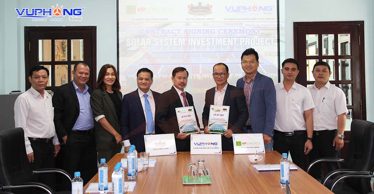 Vũ Phong hợp tác TNI King Coffee lắp đặt hệ thống điện mặt trời trị giá 2 triệu USD